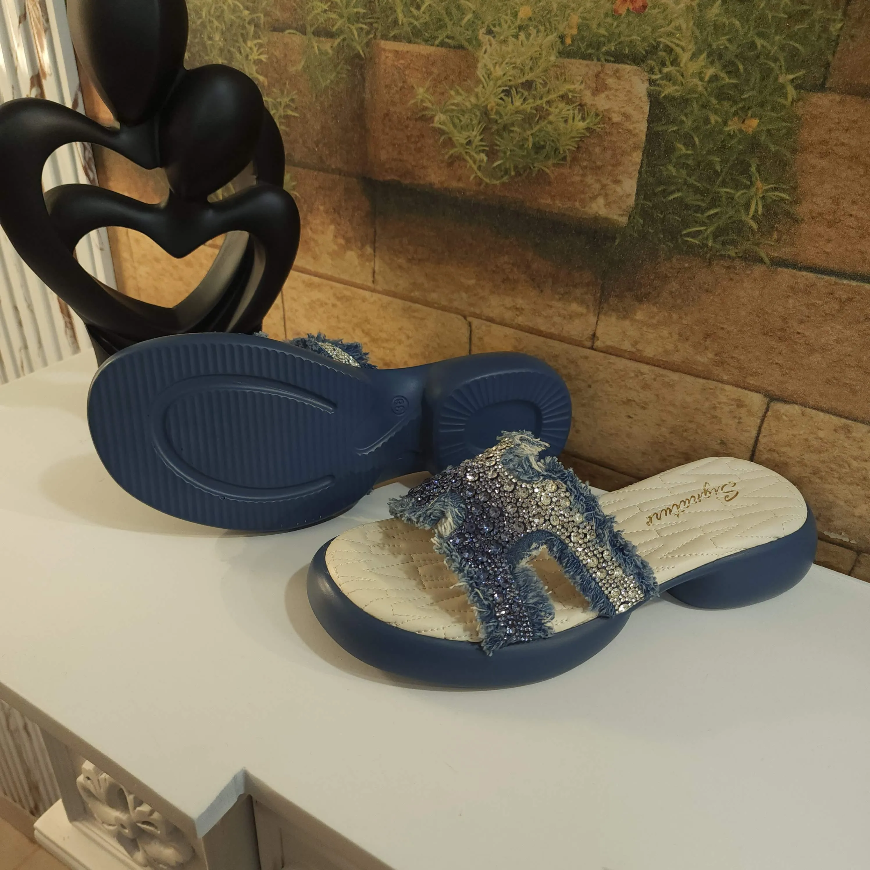 Blue Contrast Studs Slippers