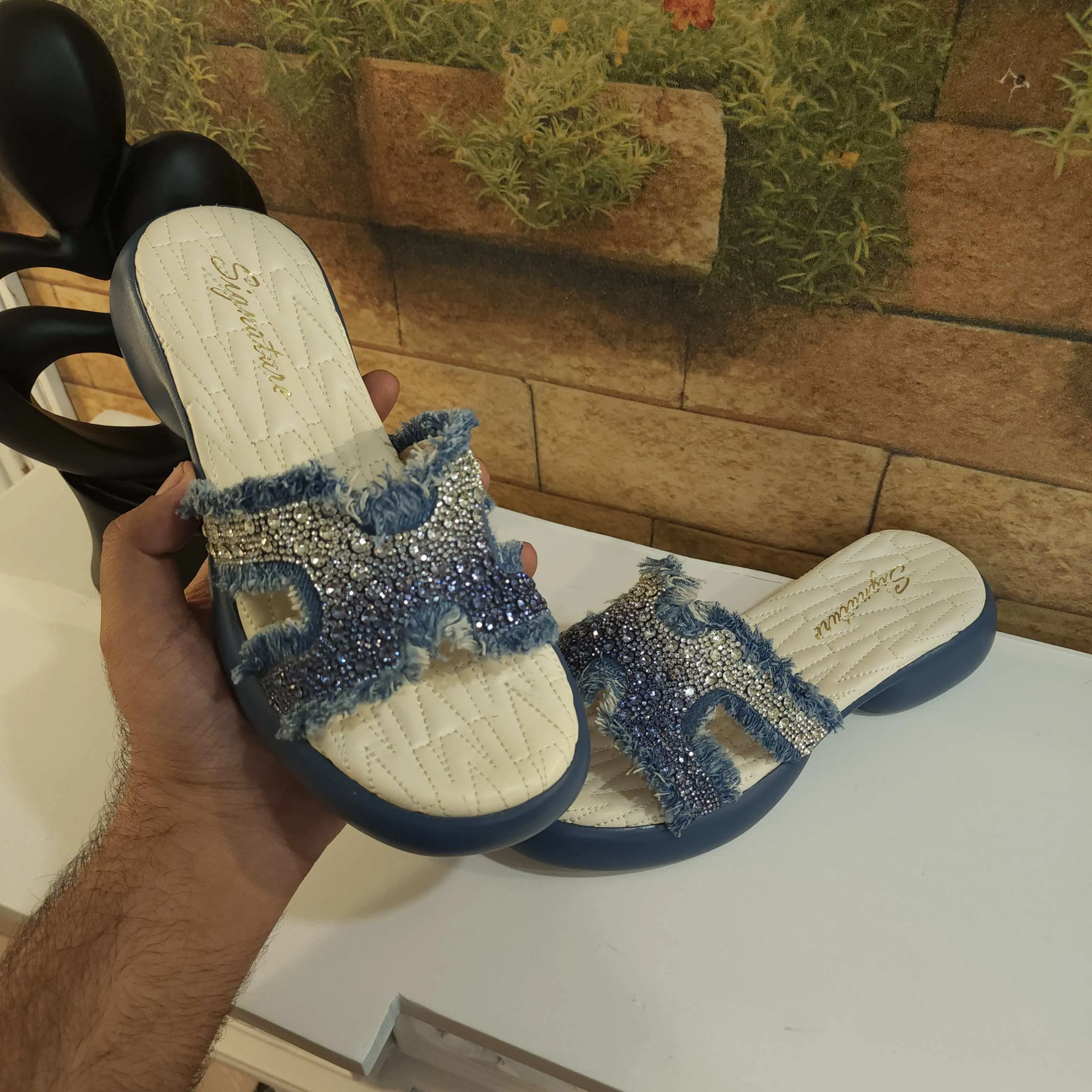 Blue Contrast Studs Slippers