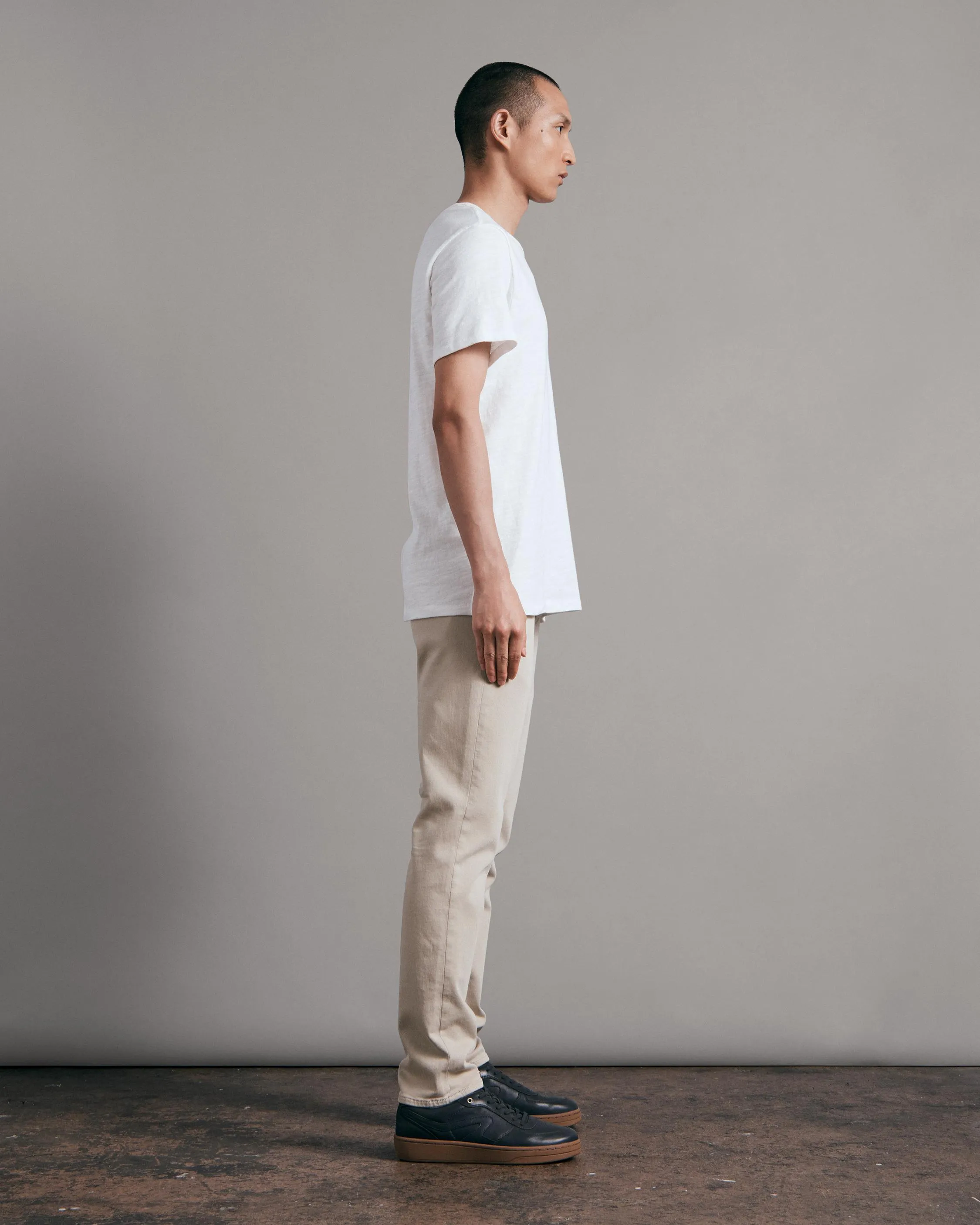Fit 2 Action Loopback Chino